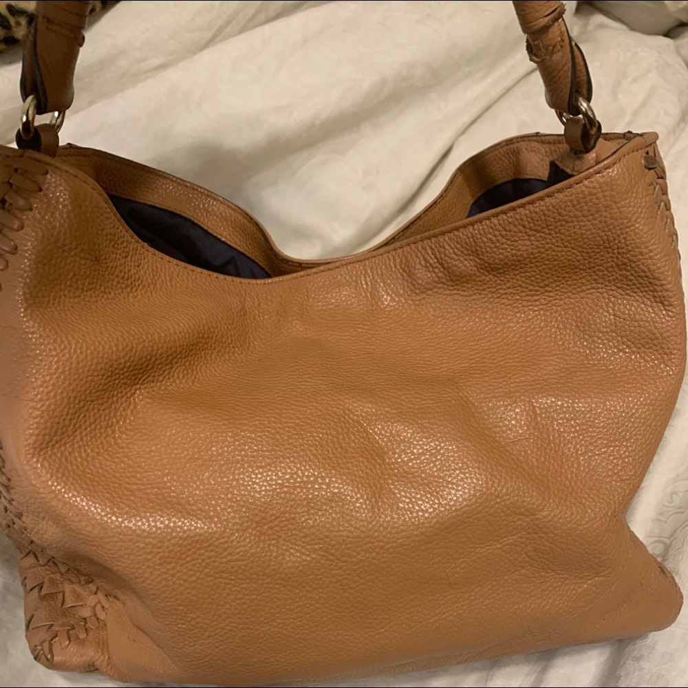 Purse - Picture 1 of 3